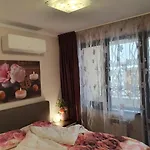 Vip Apartment & Parking