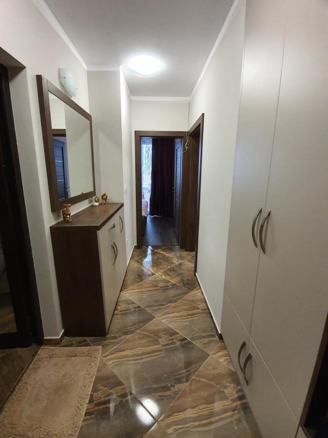 Vip & Parking Apartament
